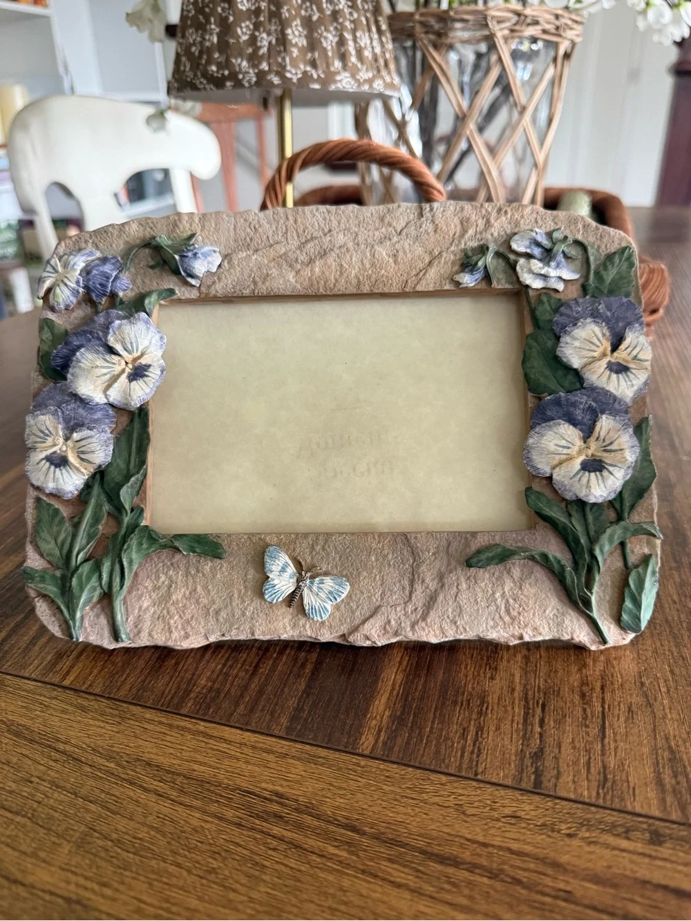 Floral Pansy Photo Frame in Purple and Cream - Home Accents 6x4
